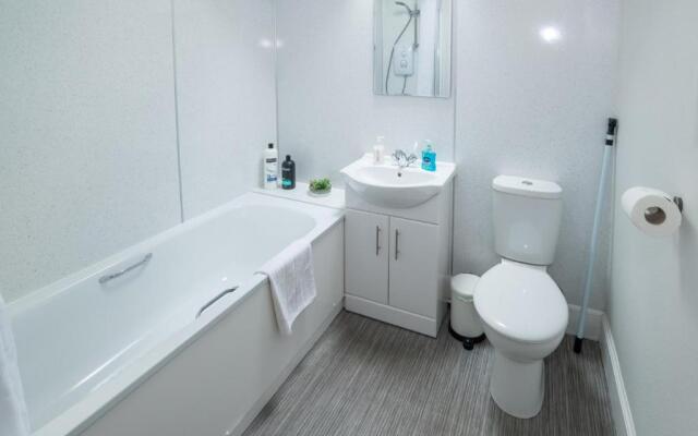 Taigh Carnan - 2 Huntly Terrace