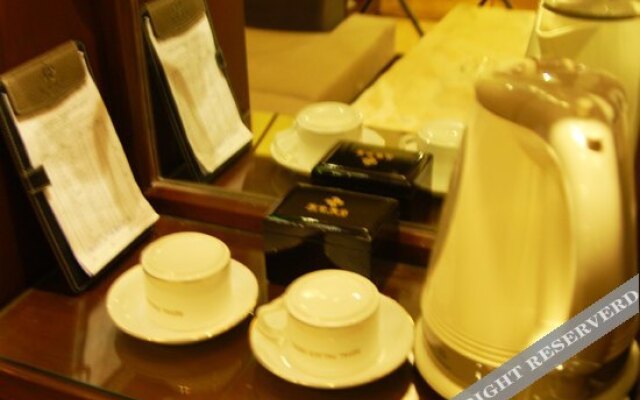 Royal Palace Hotel