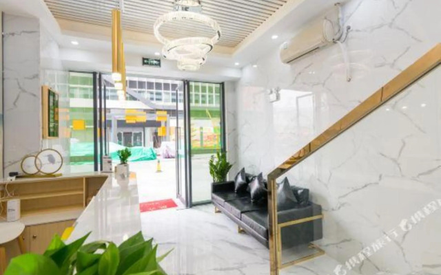 Weitesi International Apartment