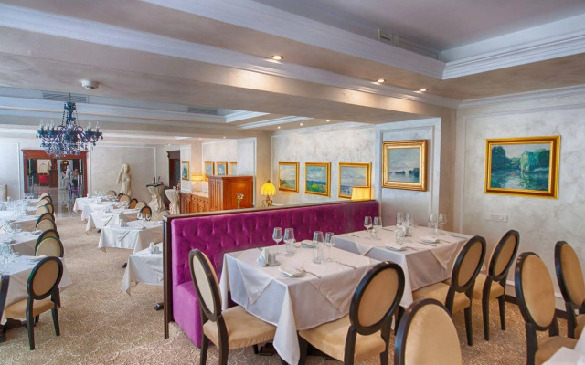 Grand Hotel Sofianu