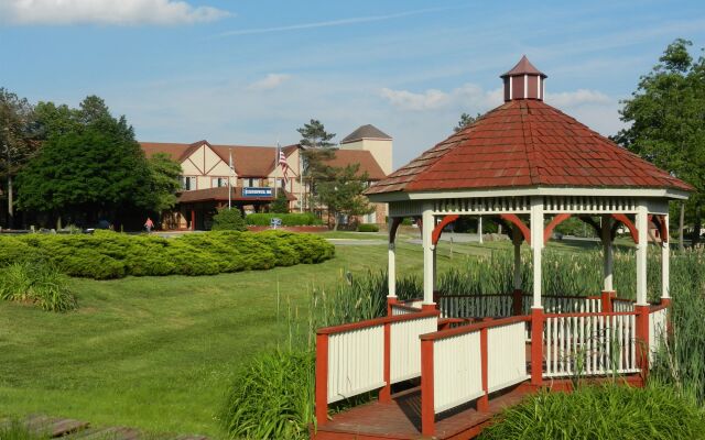 Eisenhower Hotel & Conference Center