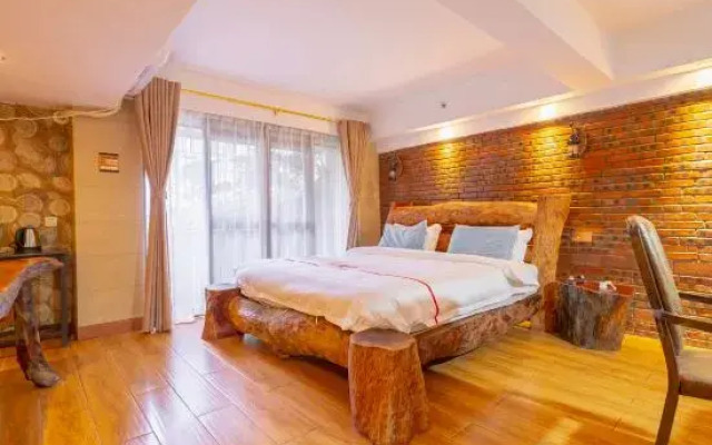 Bozhou Homestay (Xitianmiao Qilou Old Street Branch)