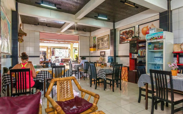 ZEN Rooms Mataram Arjuna 1