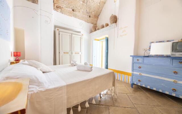 Camera Luce In Racale