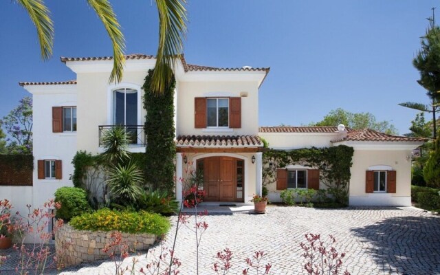 Villa in Quinta do Lago Resort 1055