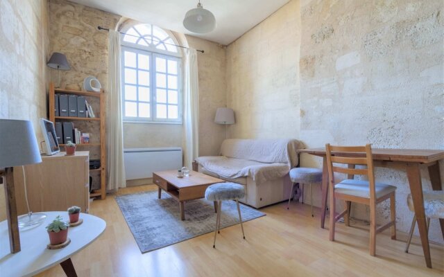 Lovely Flat Overlooking the Garonne