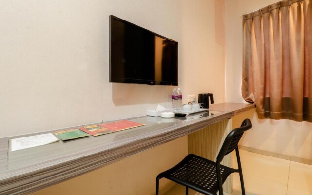 Lovina Inn Hotel Batam