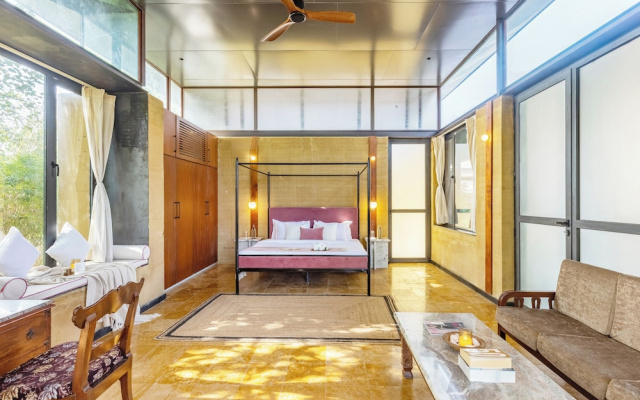 ELIVAAS Hari Bagh 4 BHK Villa