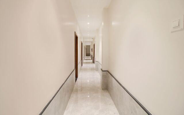 Radhika Ex by OYO Rooms