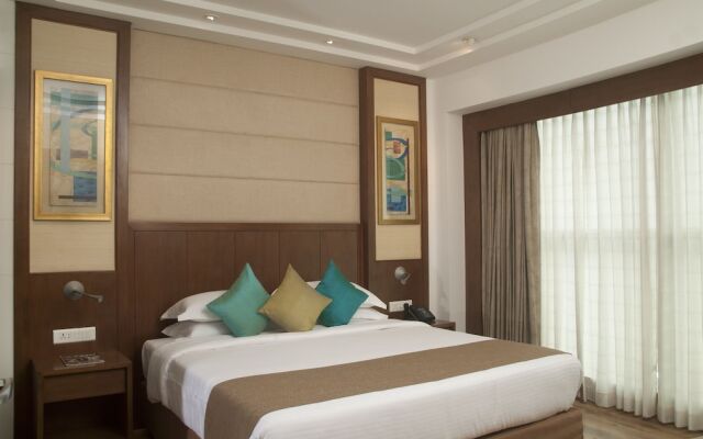 Savoy Suites