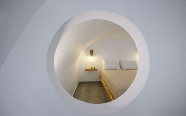 Aegean Diamonds Luxury Suites