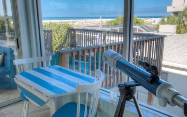 Shells and Sunshine Apartment 3