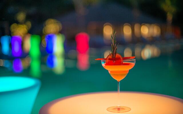 The Residence Maldives at Dhigurah Hotel