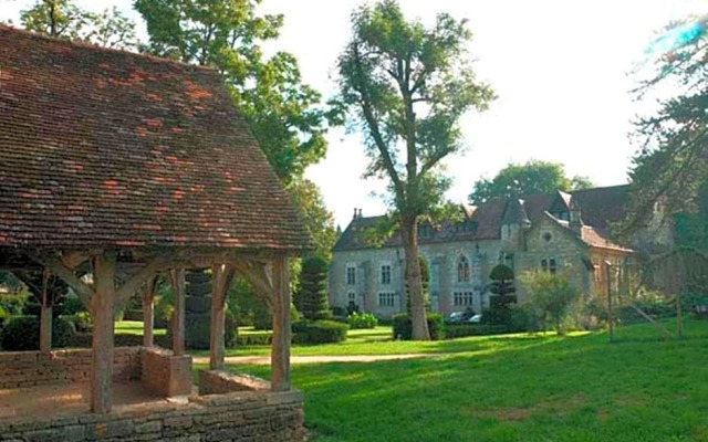 Abbaye De La Bussiere