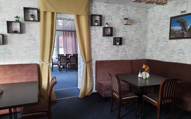 Tirolskiy Guest House