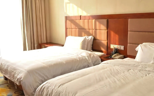 Junhua Hotel (Shantou University Road Branch)