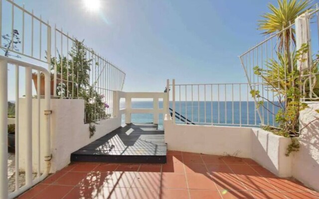 Sesimbra Beach House II