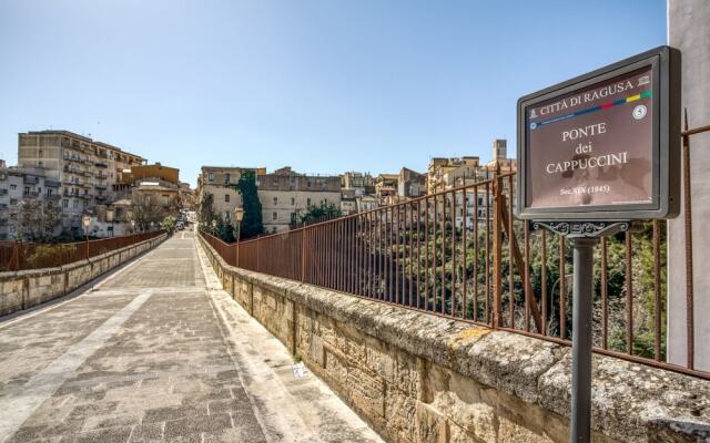 Gorgeous Apartment in Ragusa With Balcony