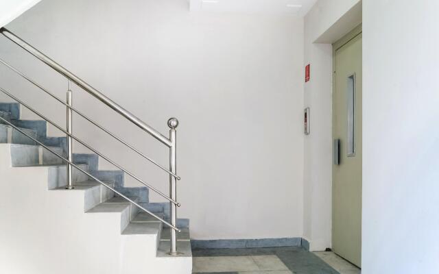 Collection O 77371 Hotel Pritesh Inn