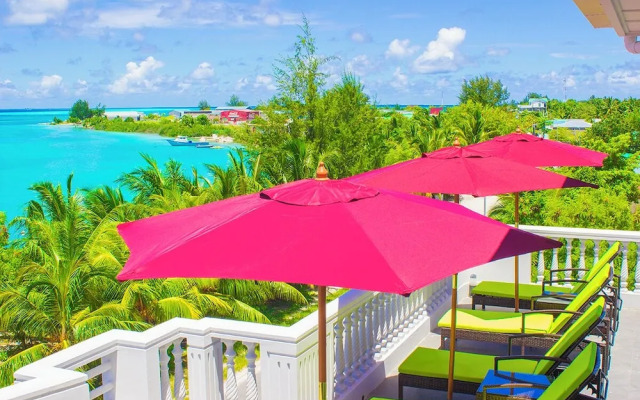Lagoon Lodge
