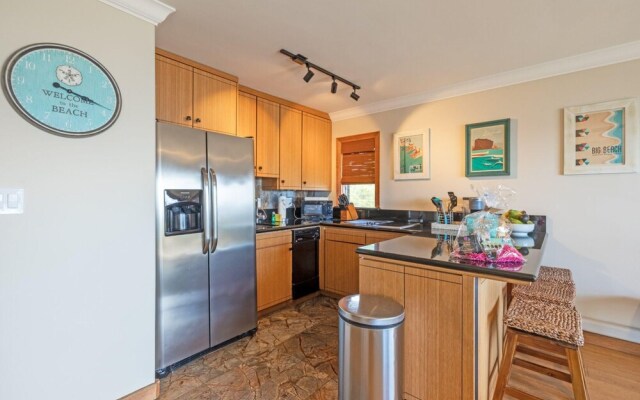 Lahaina Roads #201 by Maui Life Realty