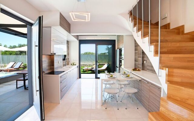 Perla Villas with Heated Pool