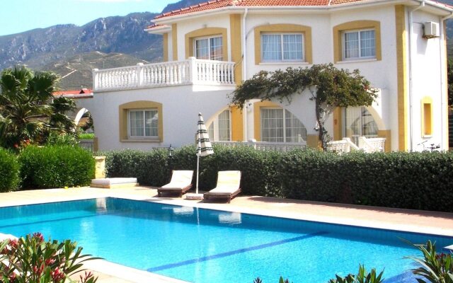 The Villa Club