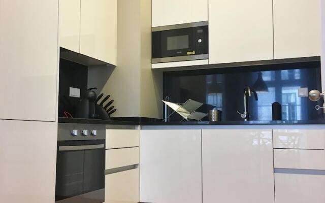 Lisbon Finestay Bica