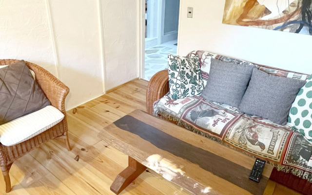 Gallery Hara & Guest House