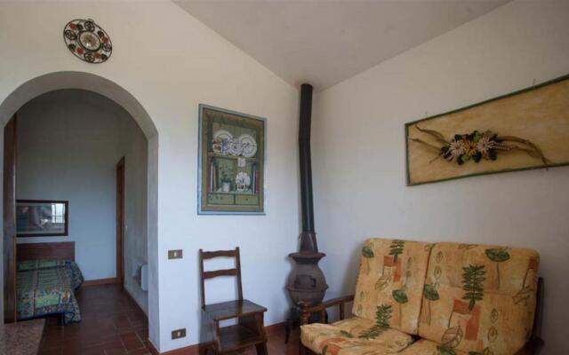 Il Cerro Independent Residence Sleeping 12 in Radicofani-il Cerro
