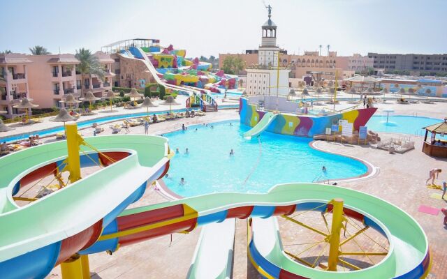 Parrotel Aquapark Resort