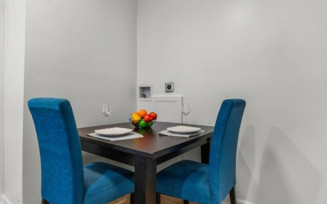 Cozy&Chic 2nd Floor Front