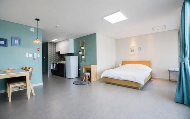 Yeosu Lamer Pension