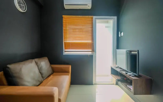 Comfort 1BR with Study Room Green Pramuka Apartment