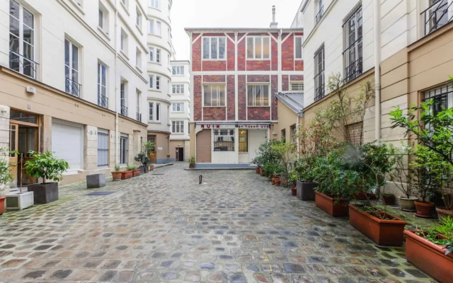 Spacious Apartment - 2b/10p - AC - Marais