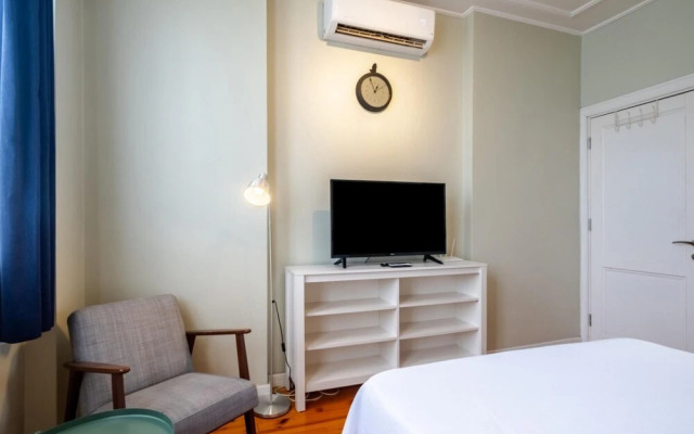 Superb Flat with Excellent Location in Sisli