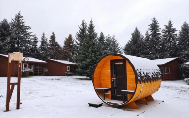 AB Domki nad jeziorem