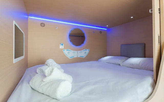 Urban Cube Hostel Granada