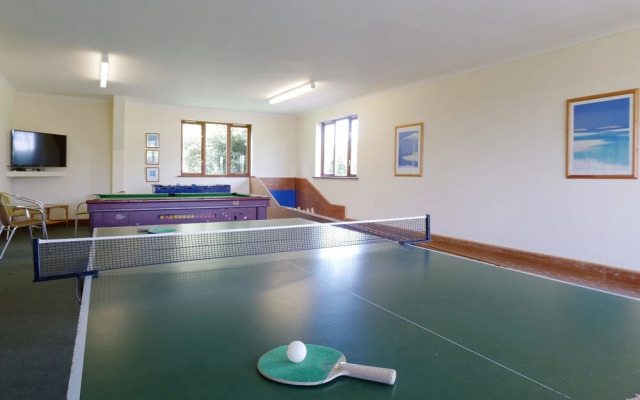 Kennacott Court
