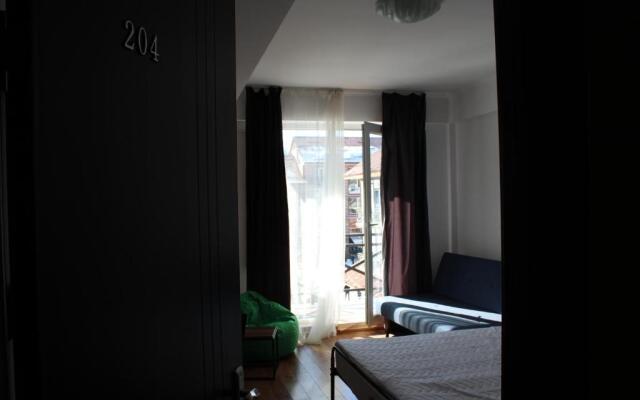 Hotel Mgzvarebi Flat -204