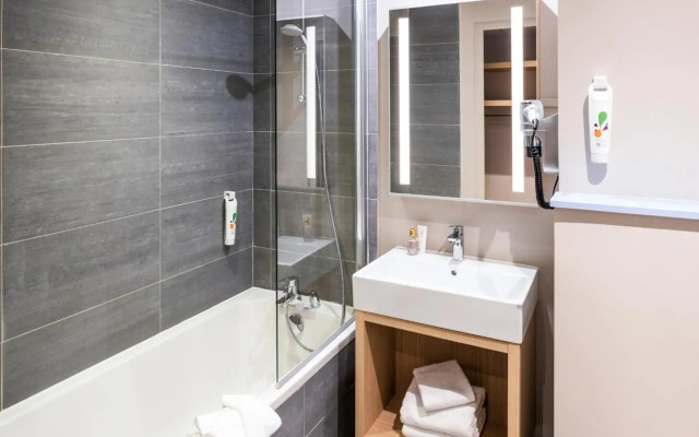 ibis Styles Clamart Gare Grand Paris