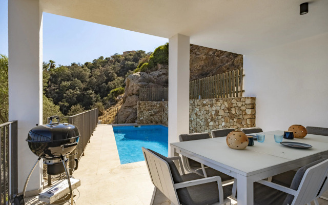 Beautiful Villa in Castell-Platja d'Aro with Pool, Sea Views