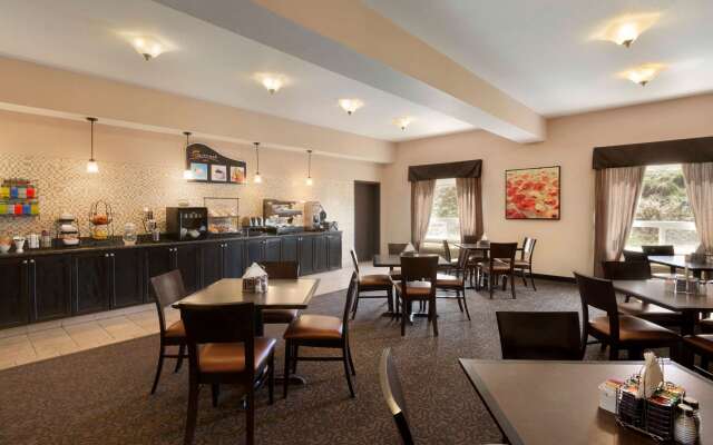 Days Inn by Wyndham Innisfail