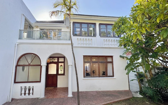 Soul Fam Hostel - LGBTQ Inclusive