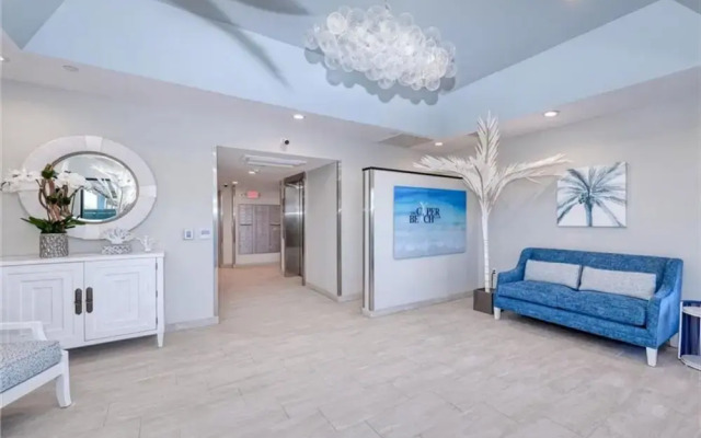 Caper Beach Club Penthouse 2