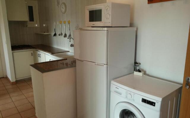 Apartment With Community Pool for 4 People