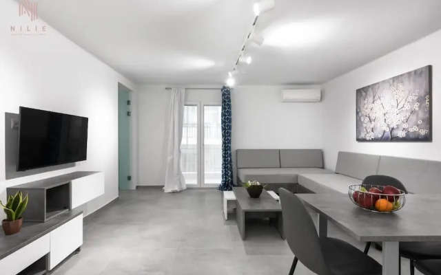Consul Apartment Nilie Hospitality MGMT