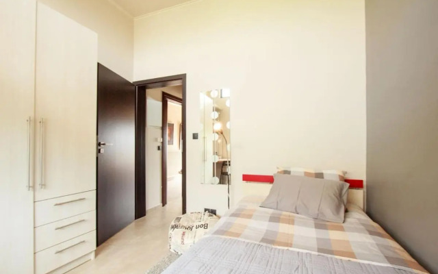 Golden View Villa