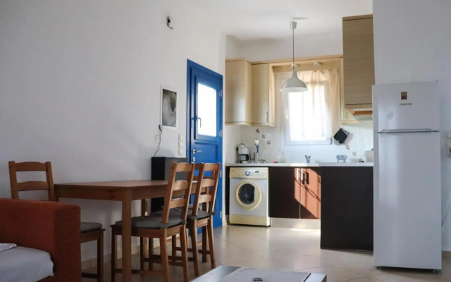Ateni House