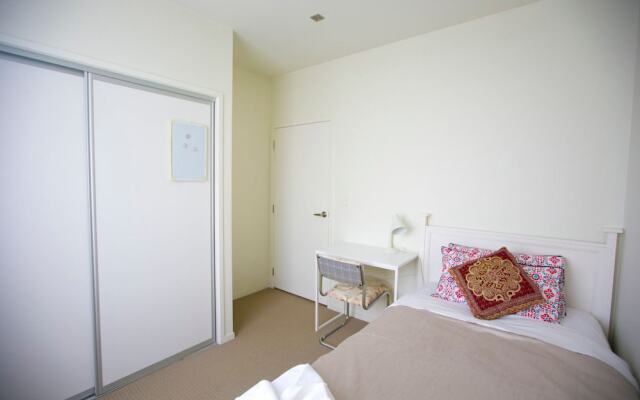 Epsom Central Modern 3Brd Apt